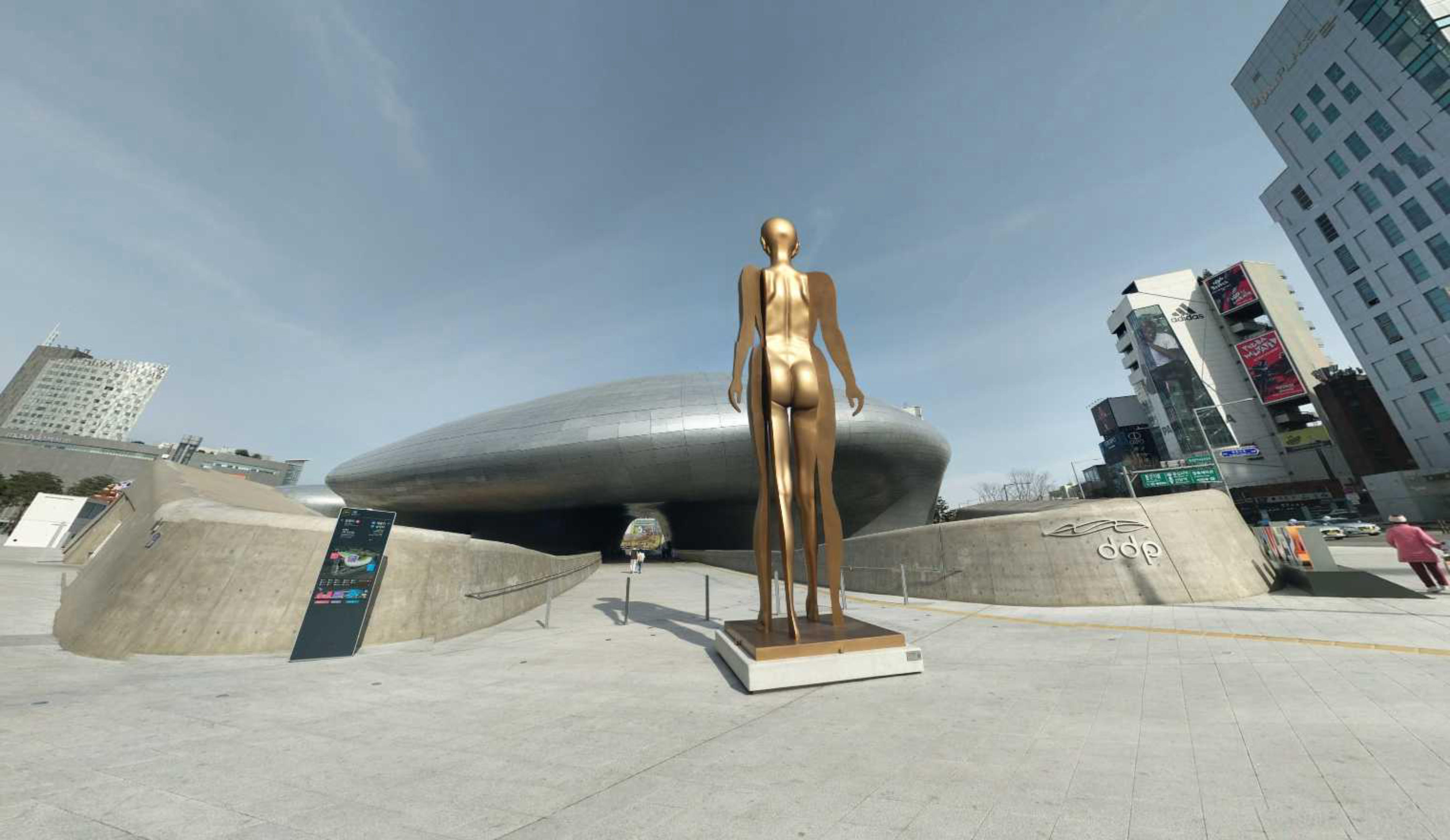 DDP (Dongdaemun Design Plaza) virtual tour preview