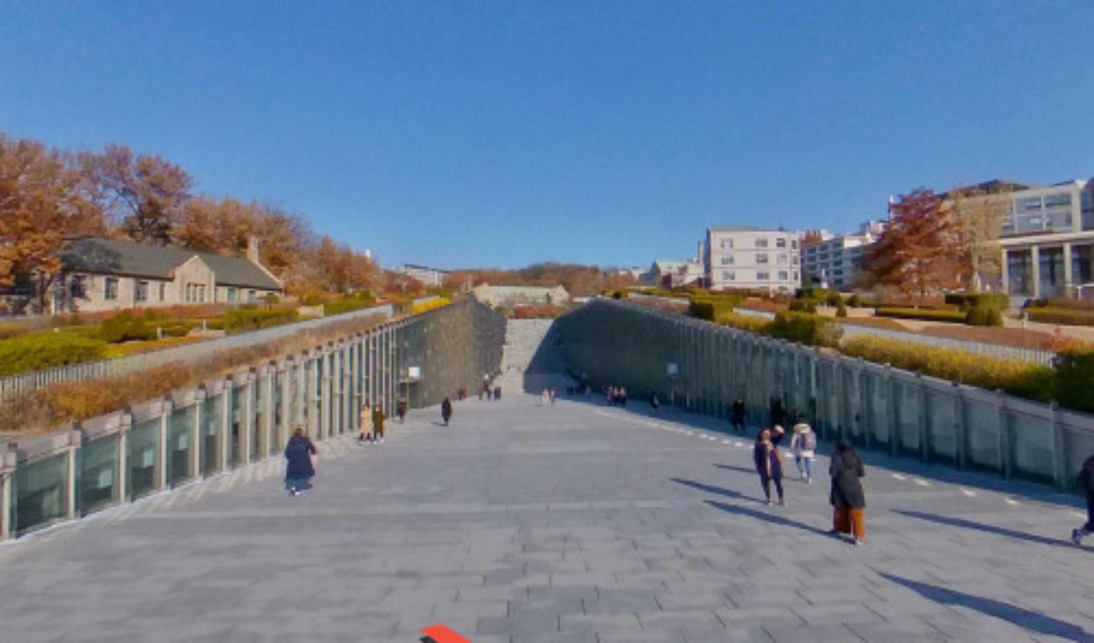 Ewha Womans University virtual tour preview